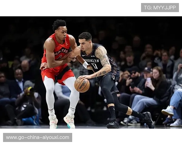 小波特中距离跳投稳定输出，篮网保持领先